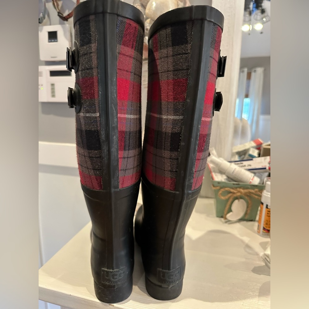 UGG Plaid Tall Rain/Snow Boots with Buckle - Picture 2 of 7
